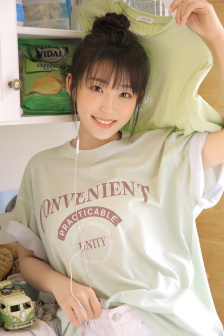 小舞你的兔子好软水好游