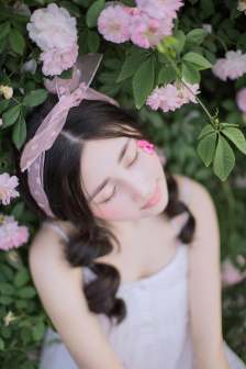 我和漂亮岳的性经历hd